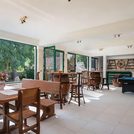 Pet Friendly In With Sauna Vikendica