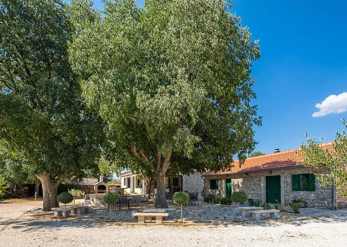 Pet Friendly In With Sauna בית נופש