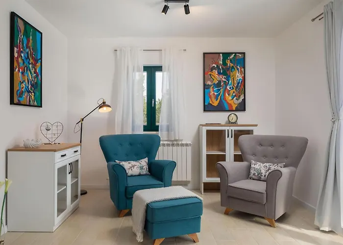 Pet Friendly In With Sauna בית נופש