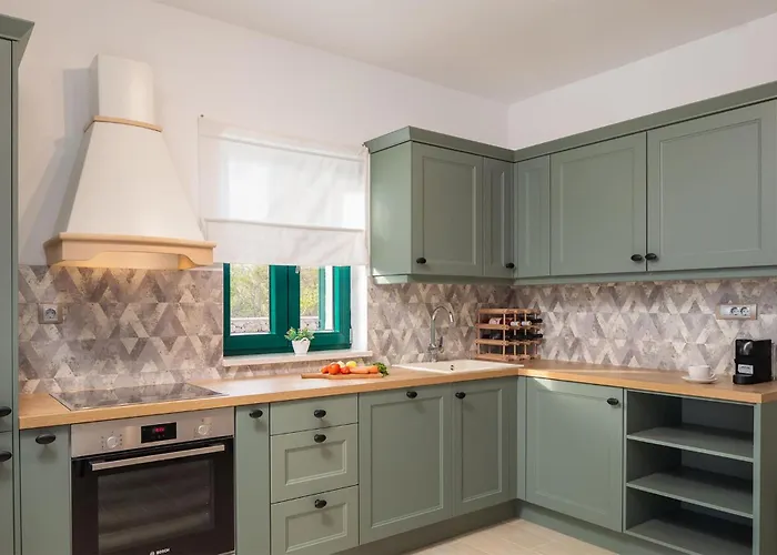 בית נופש Pet Friendly In With Sauna Oklaj